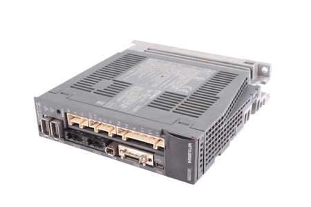 MITSUBISHI ELECTRIC MR-J3-40BS