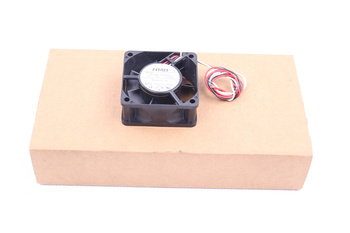 MINEBEA 2410ML-04W-B69 60X60X25MM, 12V, 0.4A VENTILÁTOR