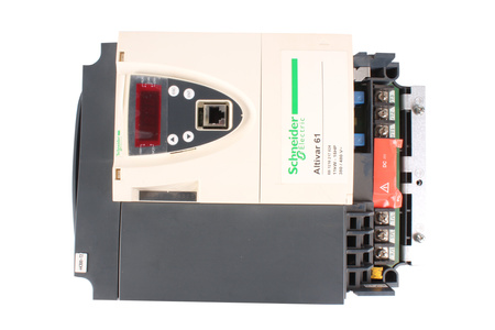 SCHNEIDER ELECTRIC ATV61HD11N4 ALTIVAR 61