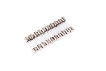 POMALÁ SKLENENÁ VALCOVÁ POISTKA ESKA 522.523 ZKT-4A 250V, 4A, 5X20MM, 10PCS