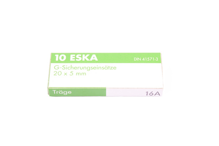 POMALÁ TAVNÁ POISTKA ESKA 522.030 ZKT-16A/250V 250V, 16A, 5X20MM, 10PCS