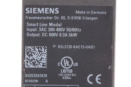 SIEMENS 6SL3130-6AE15-0AB1 SINAMICS S120 SMART LINE