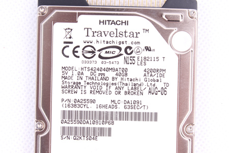 HITACHI HTS424040M9AT00 TRAVELSTAR 2.5" 40GB ATA/IDE