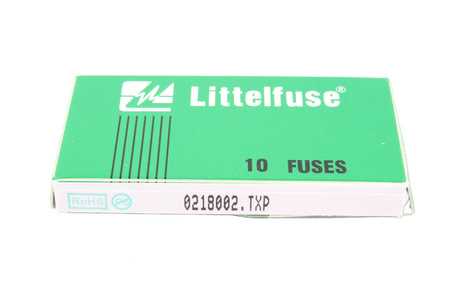 POMALÁ SKLENENÁ VALCOVÁ POISTKA LITTELFUSE 0218002.TXP 250V, 2A, 5X20MM, 10PCS