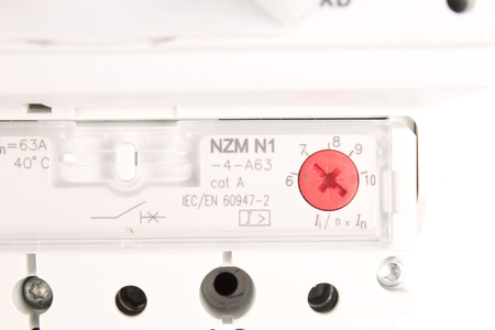 EATON NZMN1-4-A63 NZM1 ODPOJOVAČ