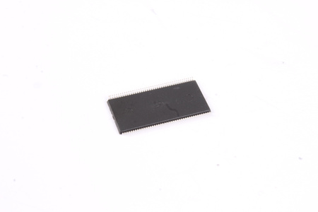 MICRON MT48LC2M32B2P-6A IT:J