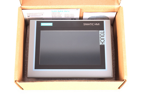 SIEMENS 6AV2124-0GC01-0AX0 SIMATIC HMI TP700 COMFORT