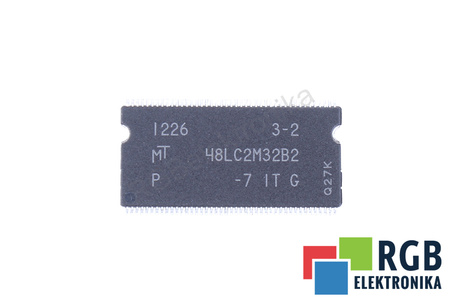 MICRON MT48LC2M32B2-5 DRAM