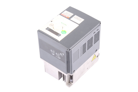 SCHNEIDER ELECTRIC ATV312H037N4