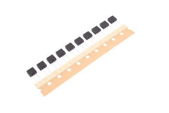 POMALÁ TAVNÁ POISTKA LITTELFUSE 36911600000 300V, 1.6A, TE5 369, 5.08MM, 10PCS