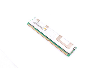 QIMONDA HYS72T128420HFN-3S-B 1GB 2RX8 PC2-5300F