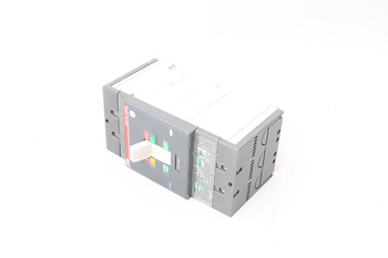 ABB T4L250 1SDA054070R1 ODPOJOVAČ