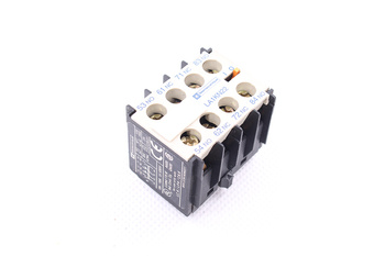 TELEMECANIQUE LA1KN22 690V 10A