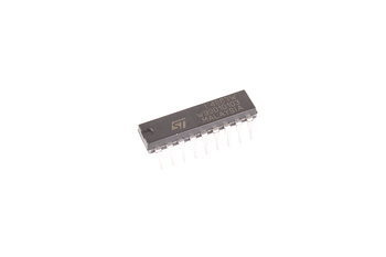 ST MICROELECTRONICS L4963W